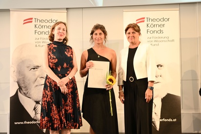 Urkunden&uuml;bergabe Katharina Klein. &copy; Theodor K&ouml;rner Fonds / Christopher Glanzl