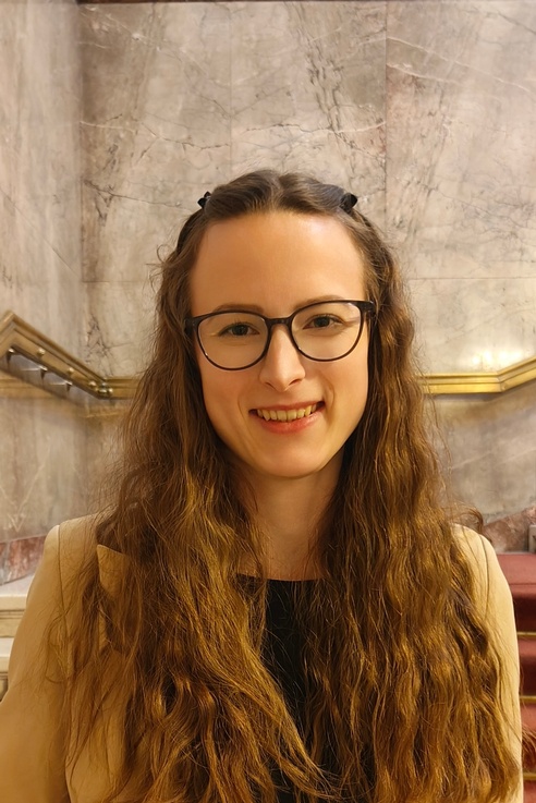 Portraitfoto Hannah Kalcher &copy; privat